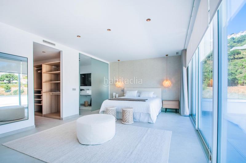 Foto 051a2368-c65d-43ec-a64c-e092032f8bac. Chalet mit heizung parking pool in Casco Antiguo Marbella