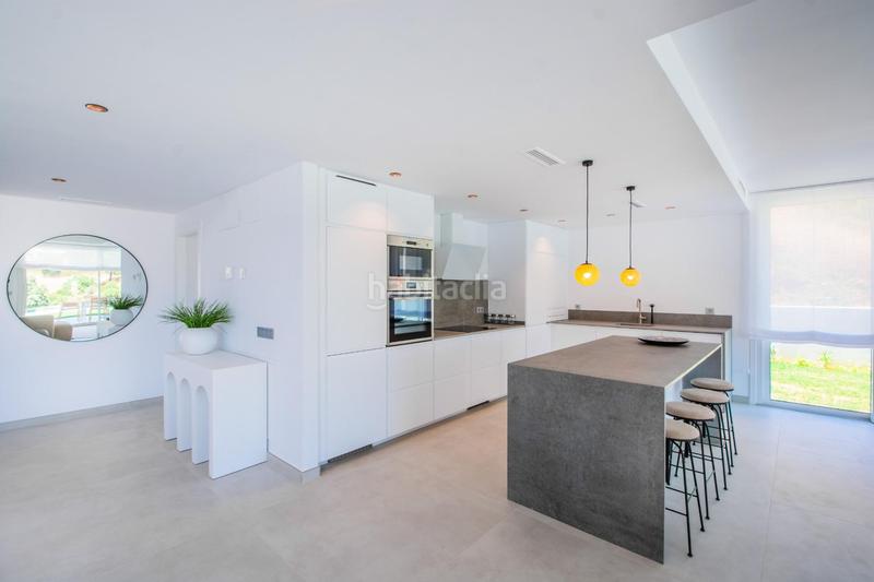 Foto cbed721e-2a81-4852-8049-b75e4d06e176. Chalet mit heizung parking pool in Casco Antiguo Marbella