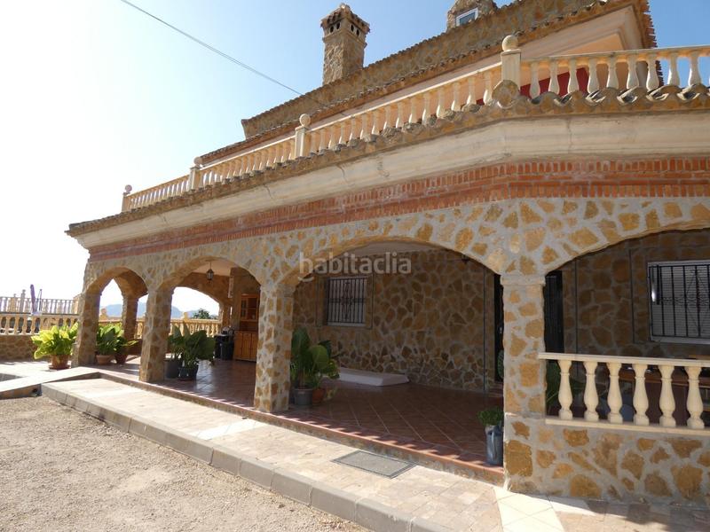 Foto a98d88e7-aceb-431c-9e46-7b703066763c. Casa amb aparcament piscina a Mazarrón casco urbano Mazarrón