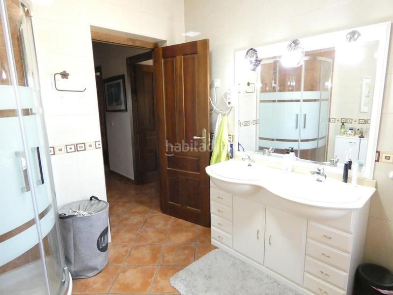 Foto c2a91522-a3c6-4b67-b11d-7a89acf80043. Casa amb aparcament piscina a Mazarrón casco urbano Mazarrón