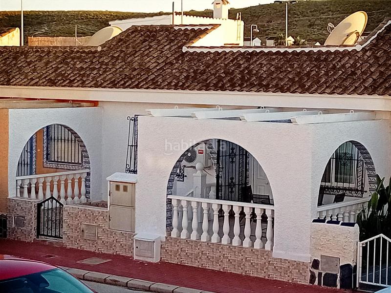 Foto 5ccaddc2-0dbe-49ff-a572-baf0b8212f17. Chalet with parking in Mazarrón casco urbano Mazarrón