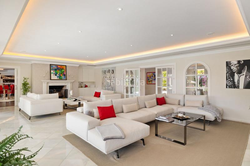 Foto 90cad90f-d797-4df4-a544-3a1b4be51ae2. Chalet en Los Naranjos Marbella