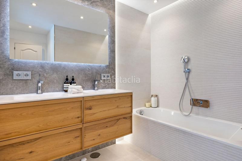 Foto df3e7887-e431-4740-9269-3b19e0f79e1b. Chalet en Los Naranjos Marbella