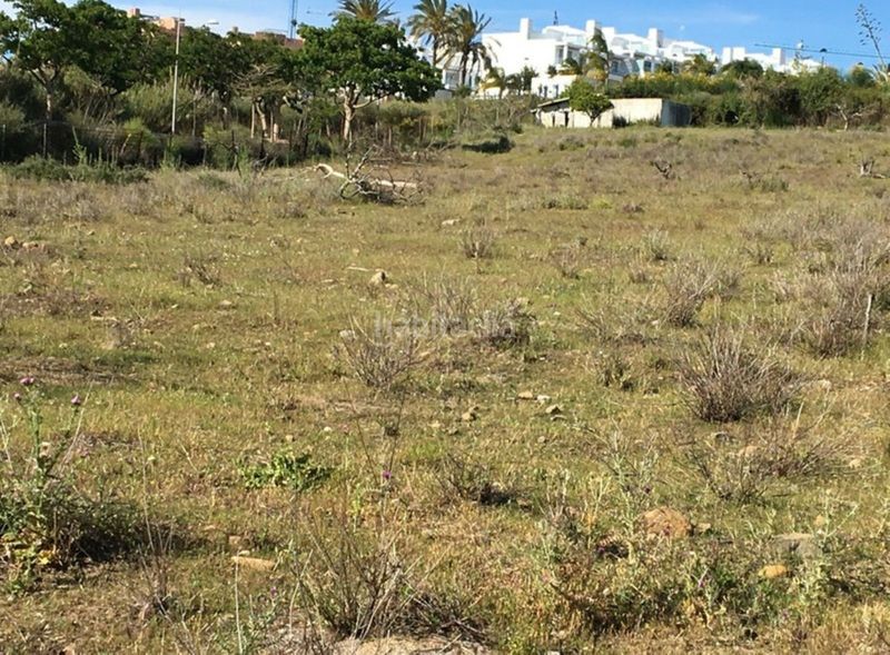 Foto b632e8d9-ee55-4488-b44a-f87d53635801. Masia a Cancelada Estepona