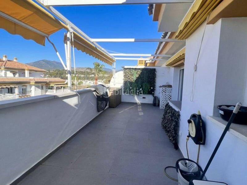 Foto ad47b57b-5e4a-4d87-97a8-6c4da2d948e9. Attique avec parking piscine dans La Dama de Noche - La Alzambra Marbella