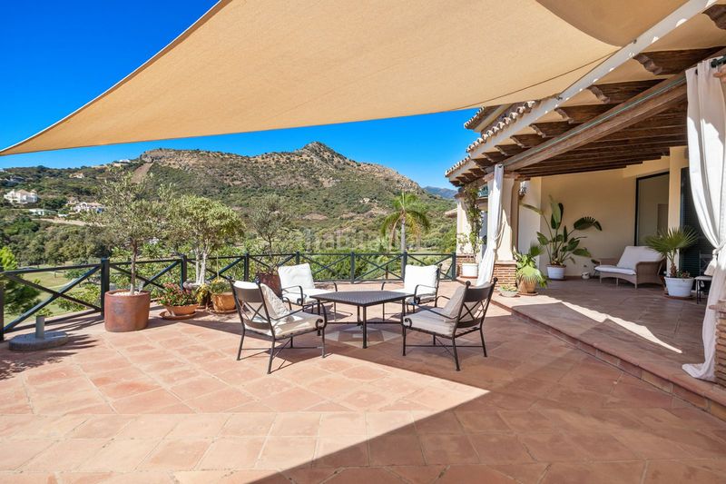 Foto 843fd7e4-ce6e-4b49-a1cd-7e492eafd397. Xalet amb piscina a Benahavís pueblo Benahavís