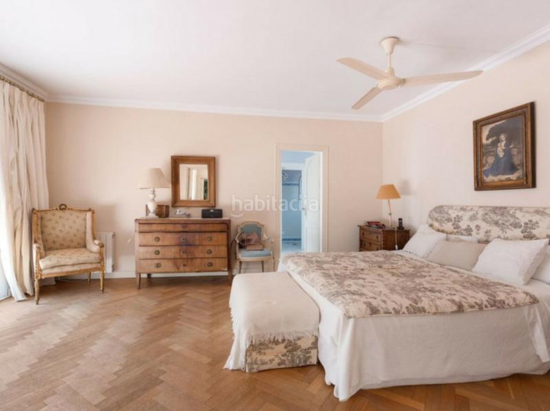 Foto e79736b2-1c7f-4742-99ae-c009a2d69e27. Chalet en Calahonda Mijas