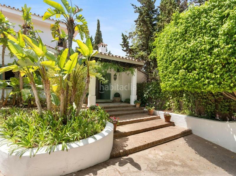 Foto 170c77bb-165b-483e-aec6-906c83169849. Chalet con parcheggio piscina in Calahonda Mijas