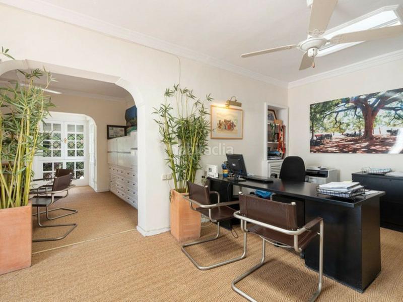 Foto 2cbe2274-dbbd-46d0-b275-e488623efce3. Chalet con parcheggio piscina in Calahonda Mijas