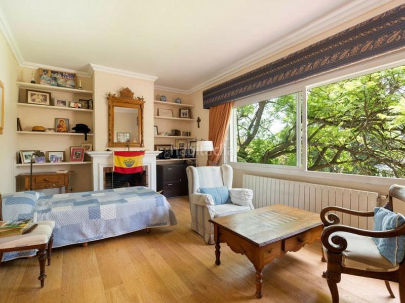 Foto 895ef6f5-da51-461e-8848-90677bb842ec. Chalet con parcheggio piscina in Calahonda Mijas