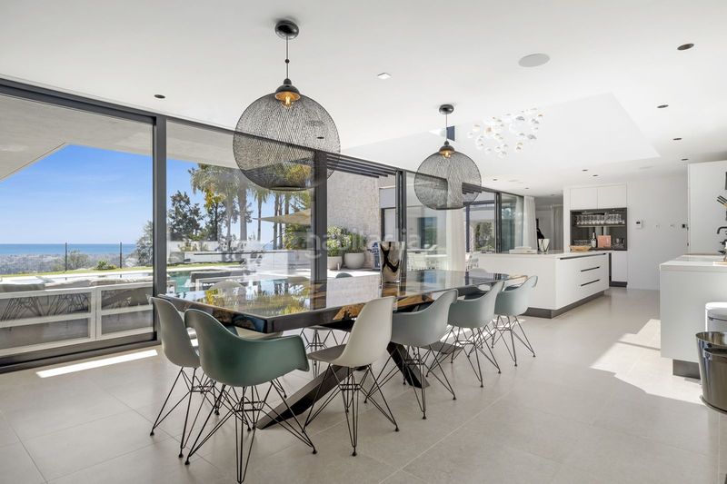 Foto 12fd1e4f-0499-4310-b873-8099816324a8. Xalet amb aparcament piscina a La Alquería Benahavís