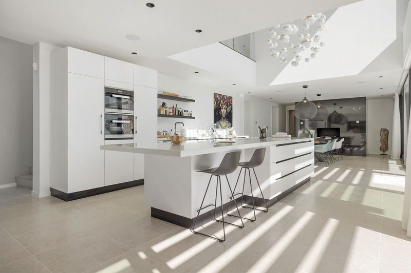 Foto ad017fa4-1137-4495-9532-fe9a91dc706e. Xalet amb aparcament piscina a La Alquería Benahavís