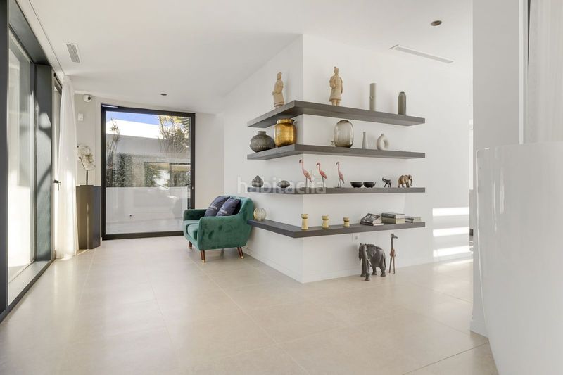 Foto e5c98880-35d0-42d2-87b5-68aa9ffcbef7. Xalet amb aparcament piscina a La Alquería Benahavís