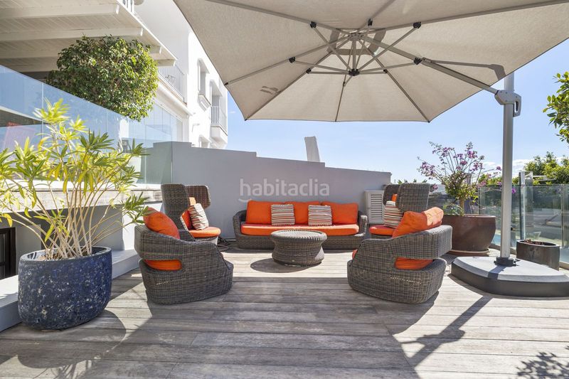 Foto a78d4da6-0d29-4ab9-9677-b0f738f57f0c. Casa adossada a La Quinta Benahavís