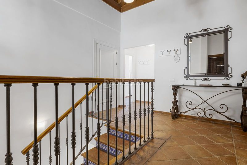 Foto ca6a0662-db14-46f9-8cf2-5ea5f1c4d832. Casa adossada a La Quinta Benahavís