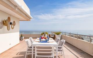 Attique à Puerto Banús