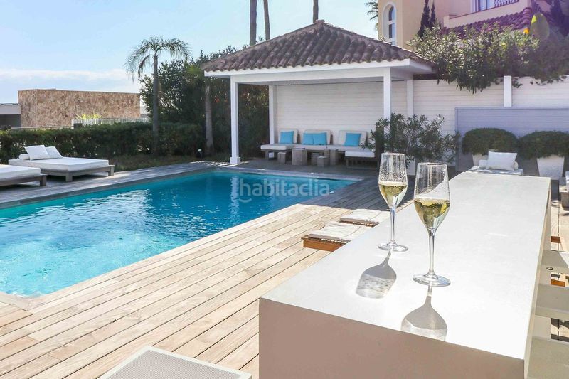Foto 16ef1c1e-e6ae-4aba-9dfb-18a93a60a9a5. Xalet amb aparcament piscina a La Alquería Benahavís