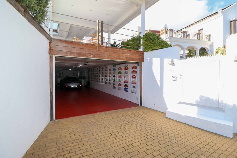 Foto 33bf5ada-d796-4713-a93a-0b5aa2fd0ef4. Xalet amb aparcament piscina a La Alquería Benahavís