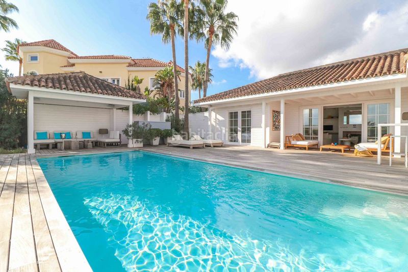 Foto 95c9e7bf-aaec-40da-96aa-732e45a4ce6d. Xalet amb aparcament piscina a La Alquería Benahavís