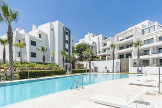 Ground floor in Estepona Golf