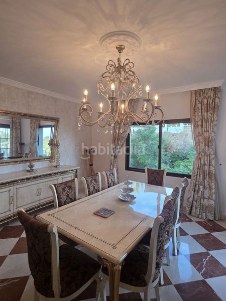 Foto 54706126-f365-4fcd-9339-e7f491e65f9b. Chalet en El Paraíso Benahavís