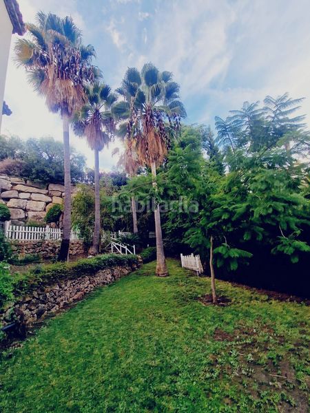 Foto 74258154-a91c-456a-9ec8-882b8ac7f6c4. Chalet en El Paraíso Benahavís