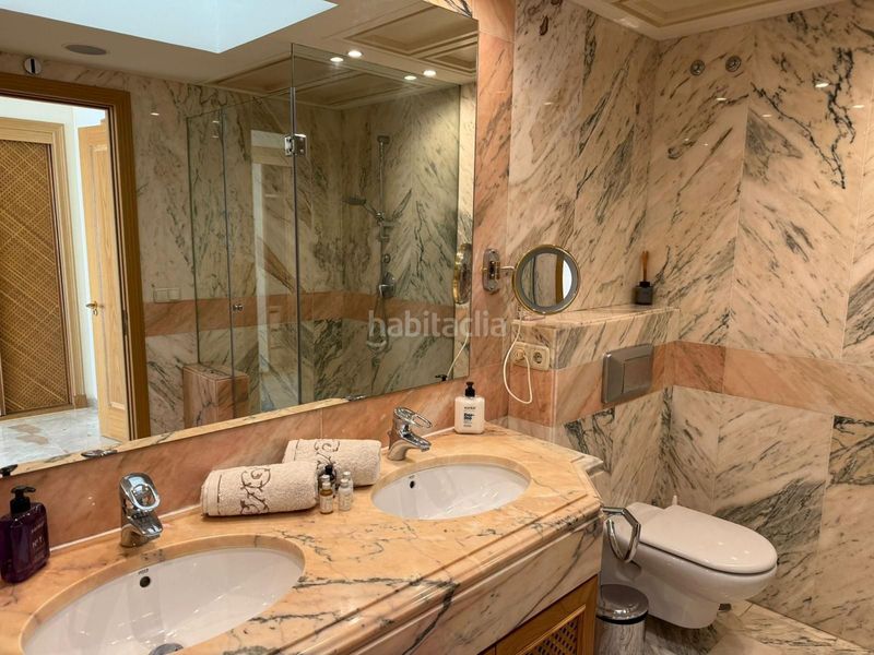 Foto 0bd860ce-dc7d-4a33-841b-e5b4f1c3ba90. Location duplex avec parking piscine dans Villacana - Costalita - Saladillo Estepona