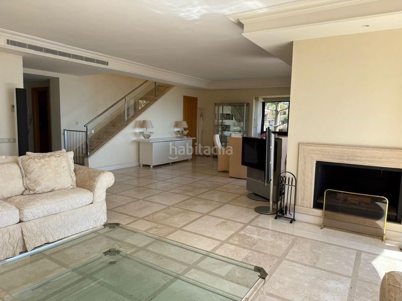 Foto 7dd5b3ce-ebeb-4667-a4e4-86cac82faf09. Location duplex avec parking piscine dans Villacana - Costalita - Saladillo Estepona