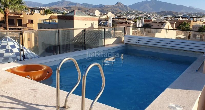 Foto abb319f5-98e5-4eea-aef6-d80ac290d0b9. Location duplex avec parking piscine dans Villacana - Costalita - Saladillo Estepona