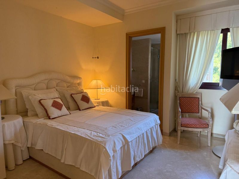 Foto ecba8b74-81b6-4fa1-92b8-7291c1f7f483. Location duplex avec parking piscine dans Villacana - Costalita - Saladillo Estepona