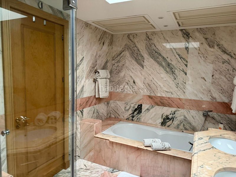Foto f99054da-c563-4549-a8a6-be97dbe26089. Location duplex avec parking piscine dans Villacana - Costalita - Saladillo Estepona