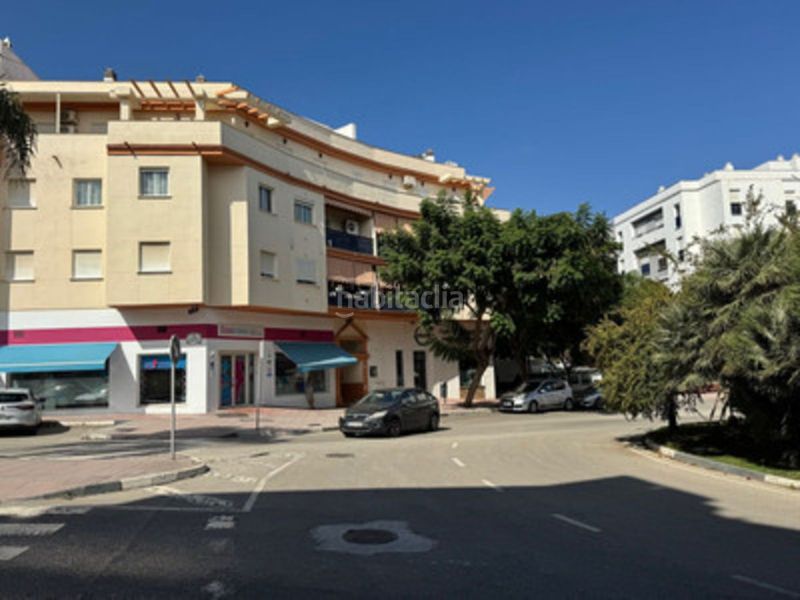 Foto 09d9fd2d-9680-48c2-ab0c-6f9be6b4e542. Àtic amb aparcament piscina a Huerta Nueva Estepona