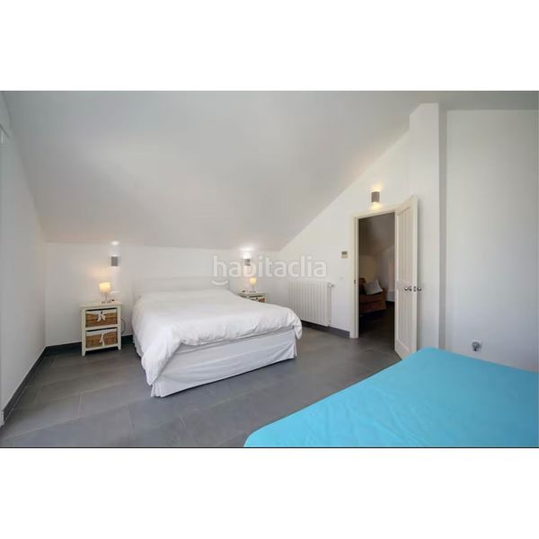 Foto cc1e8250-4cb4-45b9-9bd3-41f2e199207f. Chalet con parcheggio piscina in Manilva pueblo Manilva