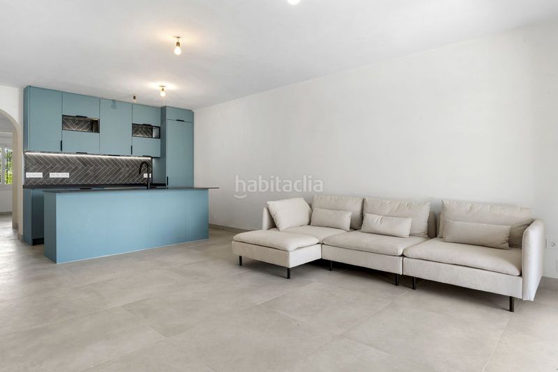 Foto 18e139d8-03ec-4603-b384-13f6373c95e5. Planta baja en Nueva Andalucía centro Marbella