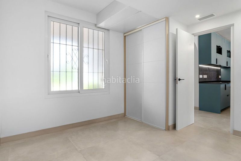 Foto b248bc06-9767-4f59-8f2a-43d546b81a6c. Planta baja en Nueva Andalucía centro Marbella