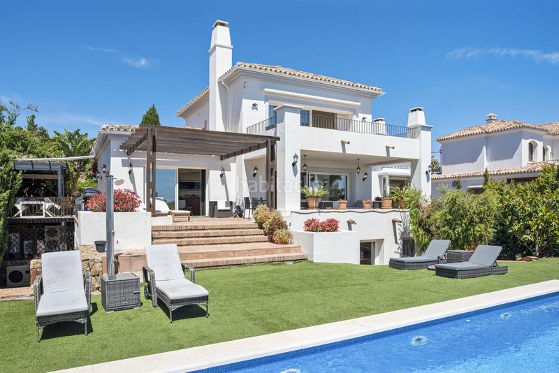 Foto f42cc79c-cd49-4618-a30d-b6e15f121ba7. Chalet with parking pool in Chullera Manilva