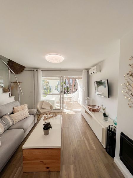 Foto d820fdb8-acc3-49ef-8bee-57d5ec7d705e. Casa adossada amb piscina a reserva de Marbella Marbella