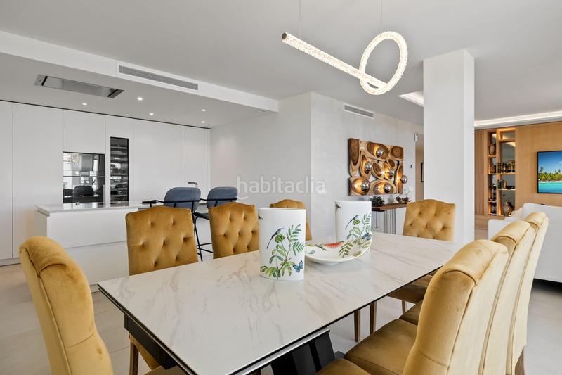 Foto b5ddacda-ccd2-402d-96bd-bcd9344a314d. Piccolo appartamento con parcheggio piscina in Puerto Banús Marbella