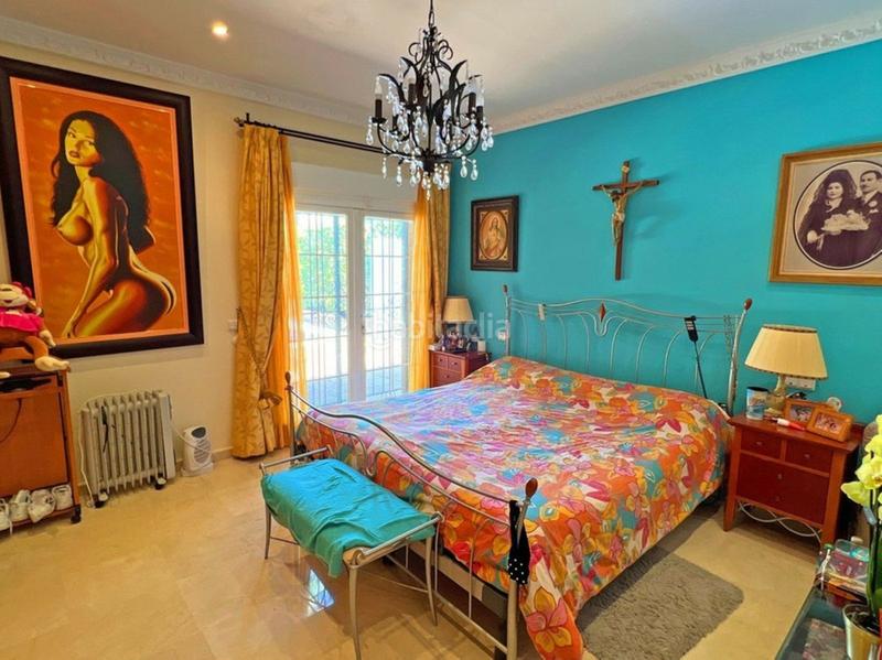 Foto 9a2a1374-219d-4cc2-9ff6-f08dd06b40be. Chalet mit parking pool in Las Chapas - Alicate Playa Marbella