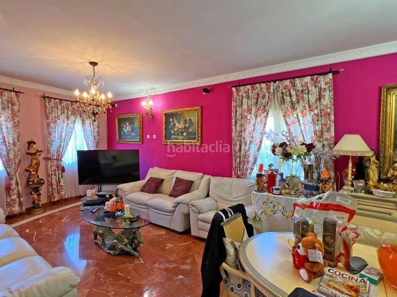 Foto e242ab2f-18e9-4906-b549-111d8cb19b77. Chalet en Las Chapas - Alicate Playa Marbella