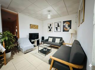 Semi detached house in Sollana. Oportunidad