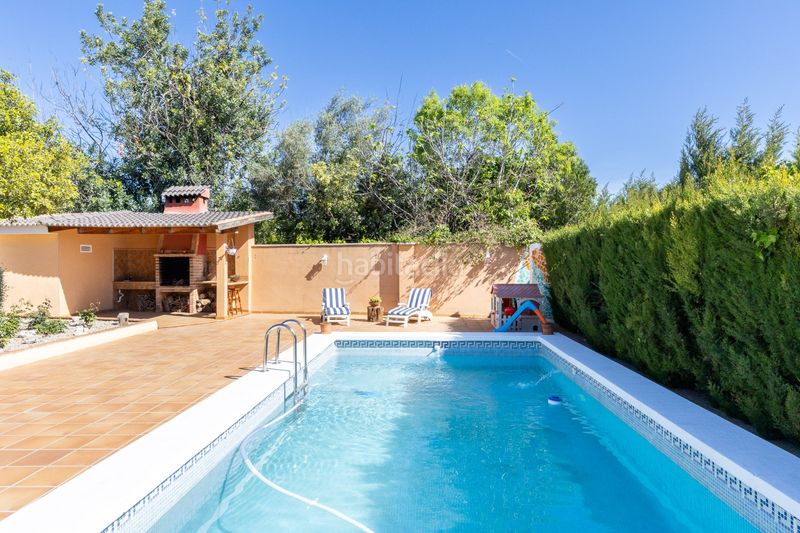 Foto d6f15cba-fec8-4aea-9294-10e10dde4ff3. Xalet amb xemeneia calefacció aparcament piscina a Monserrat