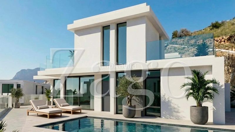 Foto b4e3bf7c-8069-4cfc-a053-240b5cded71b. Casa amb aparcament a Sierra Helada Benidorm