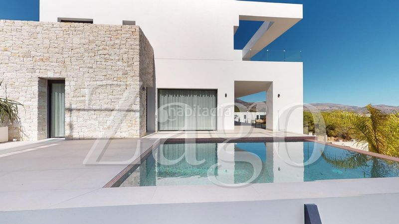 Foto 618d5212-b5b2-4ae5-b48a-cec58924afdf. Casa amb aparcament a balcón de ponoig - Polop paradis - Polop hills Polop