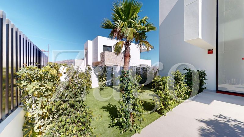 Foto 94120157-dfa8-4b08-b534-da768c5b6547. Casa amb aparcament a balcón de ponoig - Polop paradis - Polop hills Polop