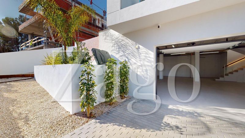 Foto f1f40d7d-a9b1-4cae-a44d-00d81e3d416a. Casa amb aparcament a balcón de ponoig - Polop paradis - Polop hills Polop