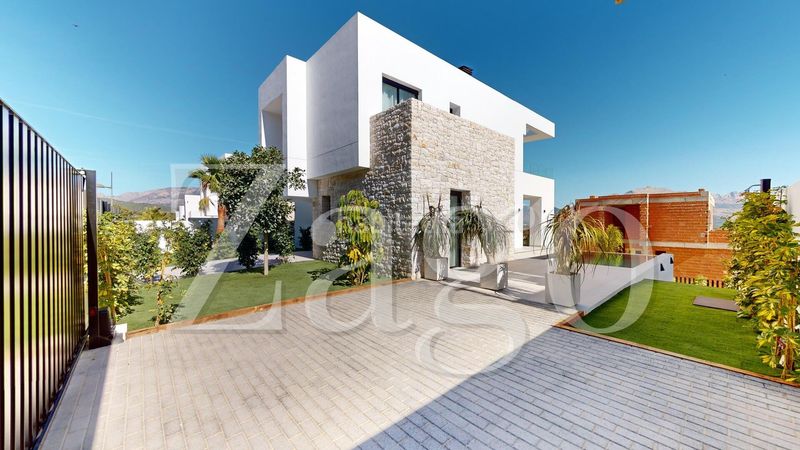 Foto f9d8640e-e966-4642-912d-9bb3b83c89cd. Casa amb aparcament a balcón de ponoig - Polop paradis - Polop hills Polop
