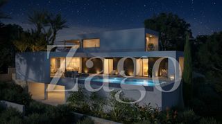 House in Cumbre del Sol