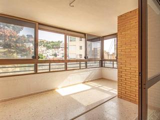 Appartement à Paseo mar del. Venta piso con vistas al mar en playa poniente benidorm