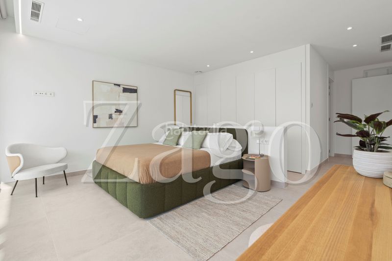 Foto a3301f57-4057-41f9-8890-1ae30208f235. Casa amb aparcament a Sierra Helada Benidorm